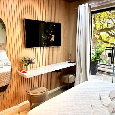 Superior Queen Suite Ipanema Beach Hostel Promo Code