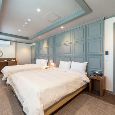 Deluxe Twin Room Olympia Hotel Promo Code