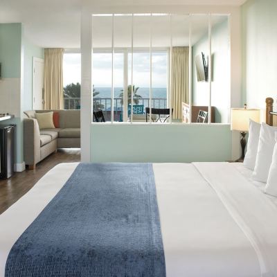 Deluxe King Room The Beachview Inn Clearwater Beach Promo Code