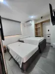 Eureka living Отели в г. 