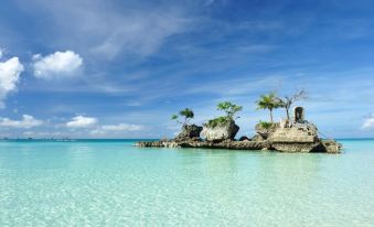Sur Beach Resort Boracay
