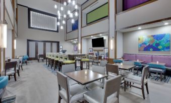 Hampton Inn & Suites Tyler-South