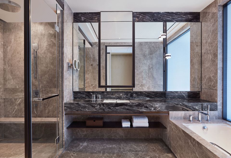 Sheraton Baohua HotelPresidential Suite