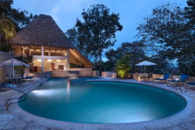 Camino Real Tikal‎ Hotels in 