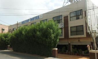 Hill Top Hotel