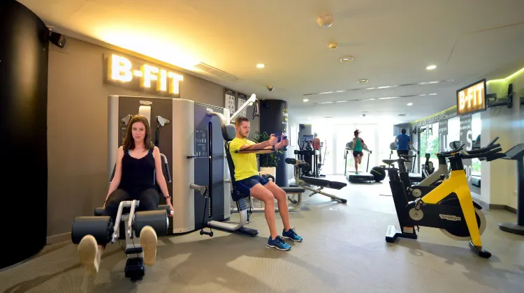 バルセロ セビリア レナンシミエント 施設