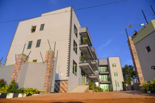 Entebbe's Trendy 3 Bedroom Suite