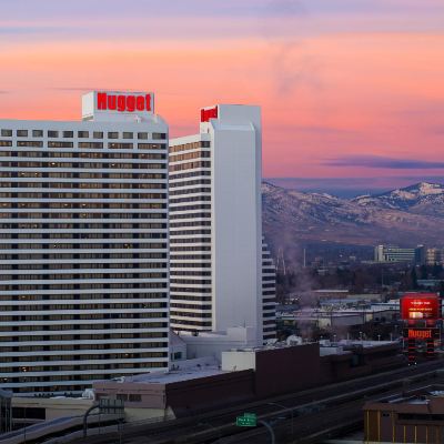 卡西諾塔樓特大床房（可吸煙） 納吉特娛樂場度假村優惠