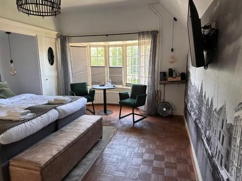 双人房（带独立浴室）