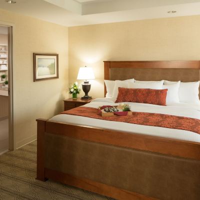 Executive Suite-Accessible The Inn at Virginia Tech and Skelton Conference Center Promo Code