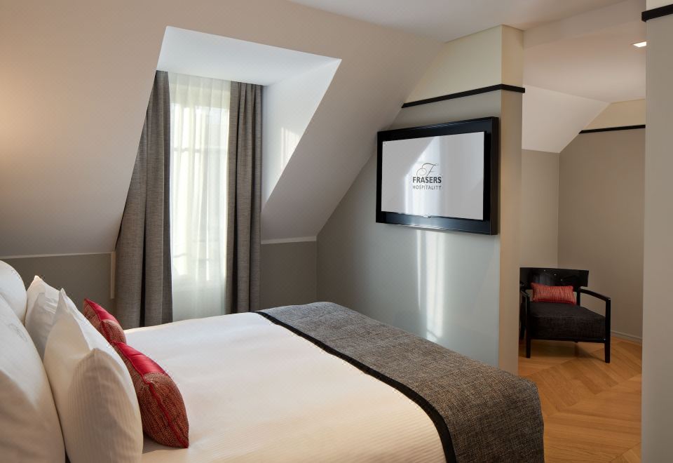 Fraser Suites le Claridge Champs-ElyséesTwo Bedroom Premier Suite