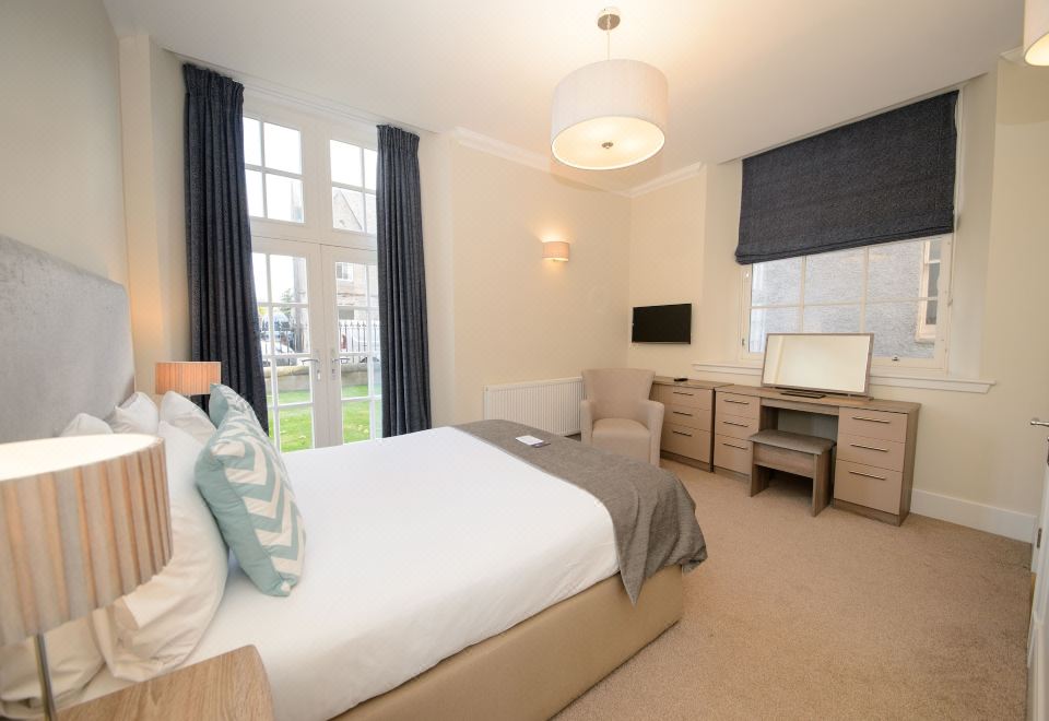 Ardconnel Court Apartments Grand-Apartment No 1, Ground Floor