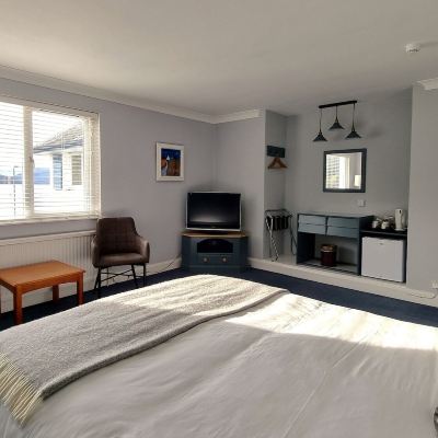 Superior Double Room, 1 Queen Bed, Lake View The Four Seasons Hotel Promo Code