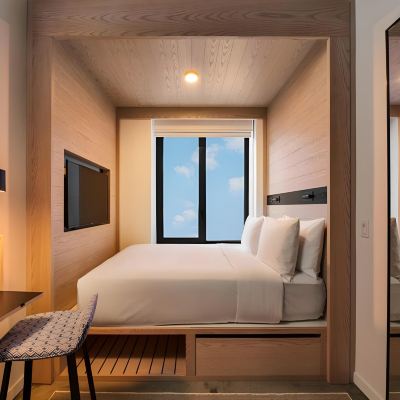Standard Queen Room Radio Hotel Promo Code