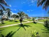HOTEL TESORO BEACH Hotels in 