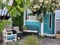 Comfortable home close to train station and Amsterdam Hôtels à : 