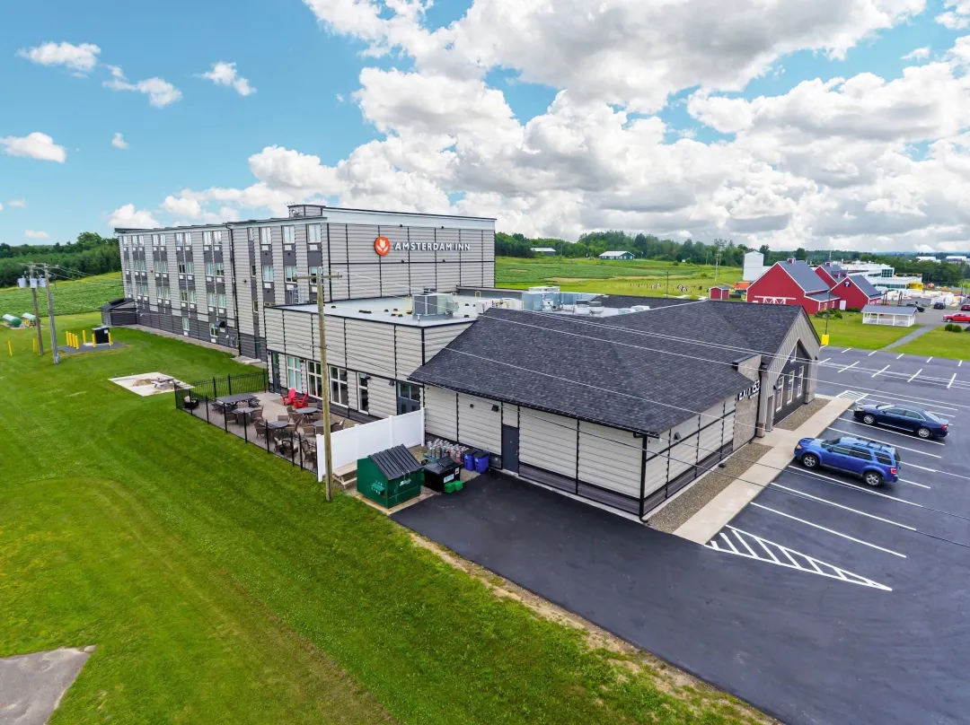 Amsterdam Inn & Suites - New Brunswick