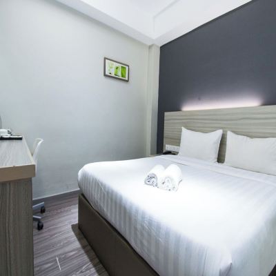 標準大床房 99 號酒店 - 格拉納再也優惠