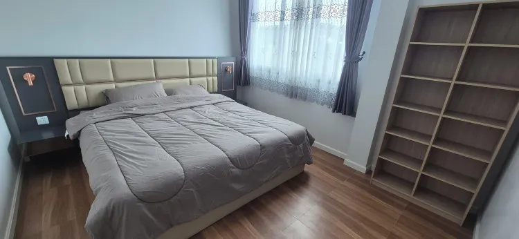 อพาร์ทเมนท์คอมฟอร์ท, ระเบียง, วิวเมือง