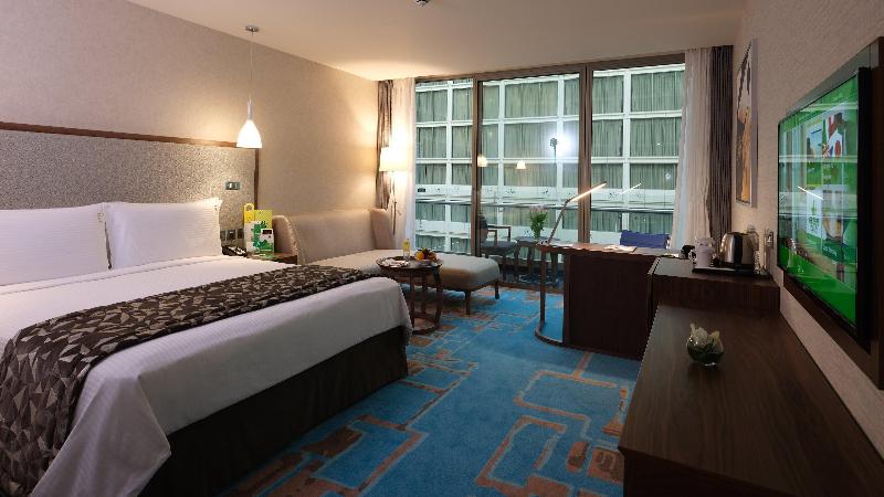 一卧室套房 带特大床 按摩浴缸