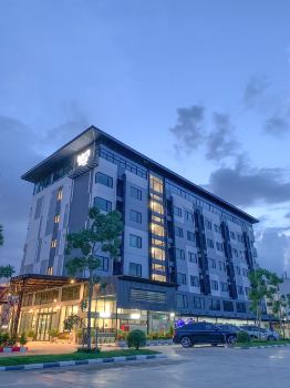 โรงแรม เอ็ม ทรีโอ้