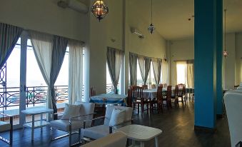 Hotel Casa Royale - Housity