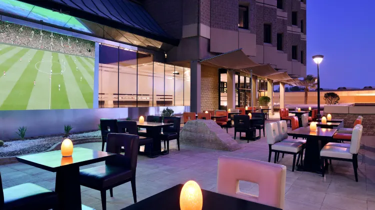 InterContinental Hotels Riyadh Dining/Restaurant