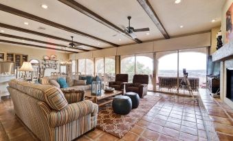 5Br 4BA Lake House with Pool Lake Travis Views by RedAwning