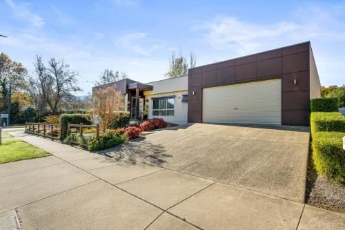 Brothers of BrightThree-Bedroom House