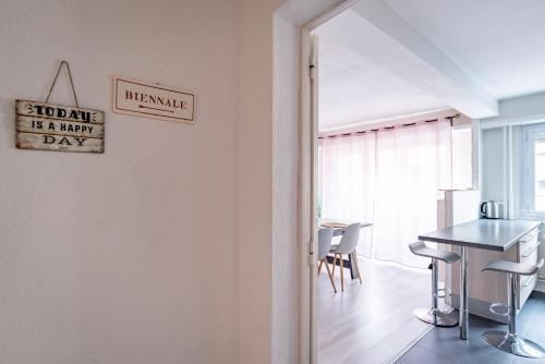 Le Lys - Calme à 5 Min Tram, Proche Centre Stras One-Bedroom Apartment