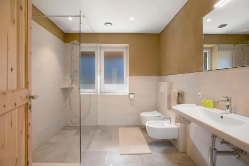 高级一卧室带阳台公寓