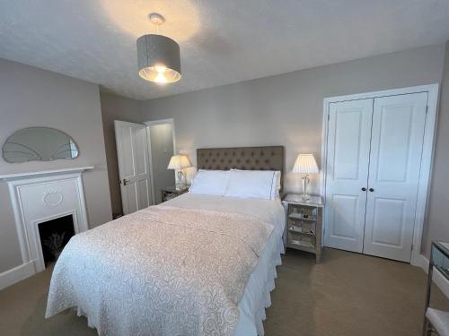 两卧室联排别墅