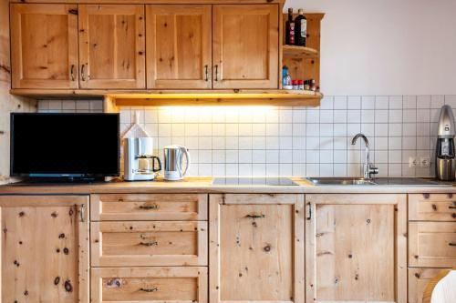 高级一卧室带阳台公寓