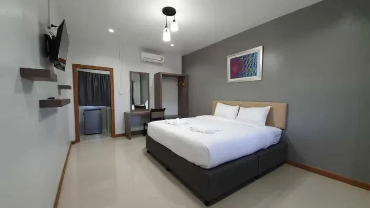 Standard King Room 2nd Floor