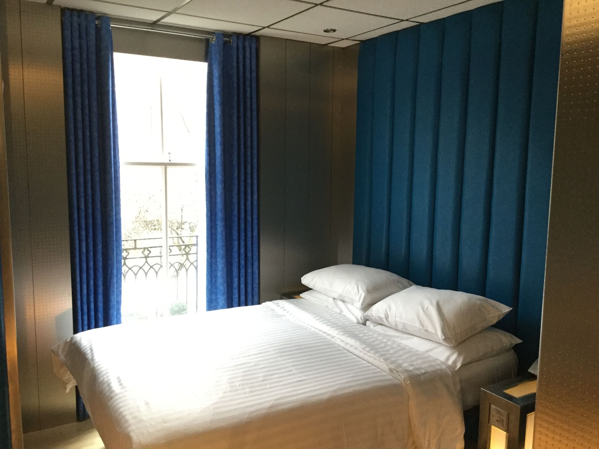 房间（双人styloroom）