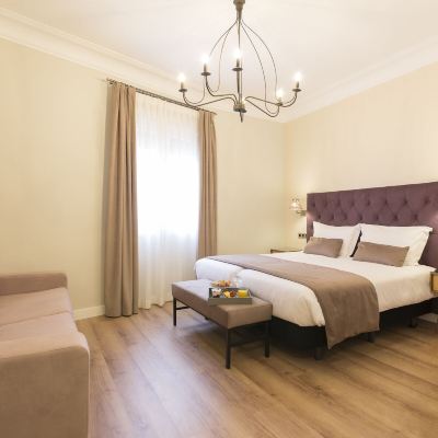 Family Room Hotel Real Segovia Promo Code