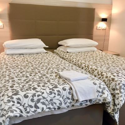 Twin Room Academy Hotel Promo Code