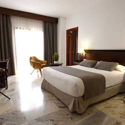 Premium Double Room With Double Bed Hotel Turia Promo Code