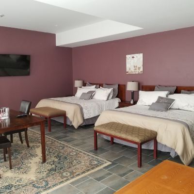 Family Room, River View (River Side) Riverview B&B Promo Code