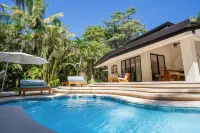 Banana Beach Bungalows