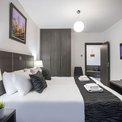 Superior Apartment, 3 Bedrooms, Balcony, City View Blazer Residence Promo Code