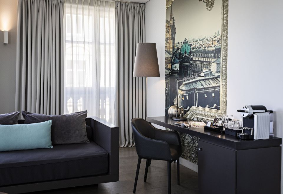 Hotel Indigo PARIS - OPERA by IHG1 Queen Bed Junior Suite With Single Sofa Bed