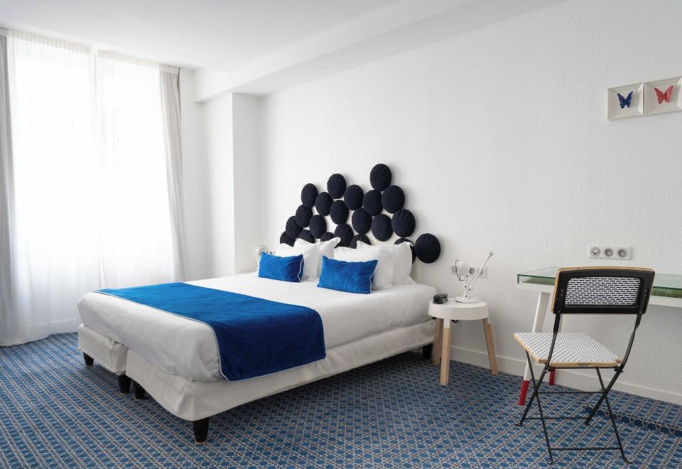 行動無障礙房-免費軟飲小冰箱、禮盒、數字報刊、健身房、桑拿房