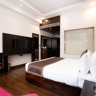 Deluxe King Room The Orchid Shimla Promo Code