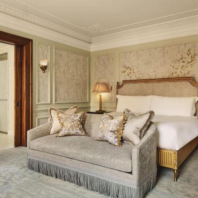 Suite Brook Claridge's Promo Code