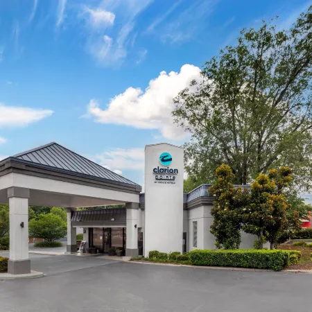 Clarion Pointe Morrow - Atlanta South Отели в г. Морроу