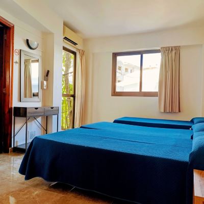 Triple Room Hostal Horizonte Promo Code