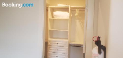 特大床间 - 带私人浴室