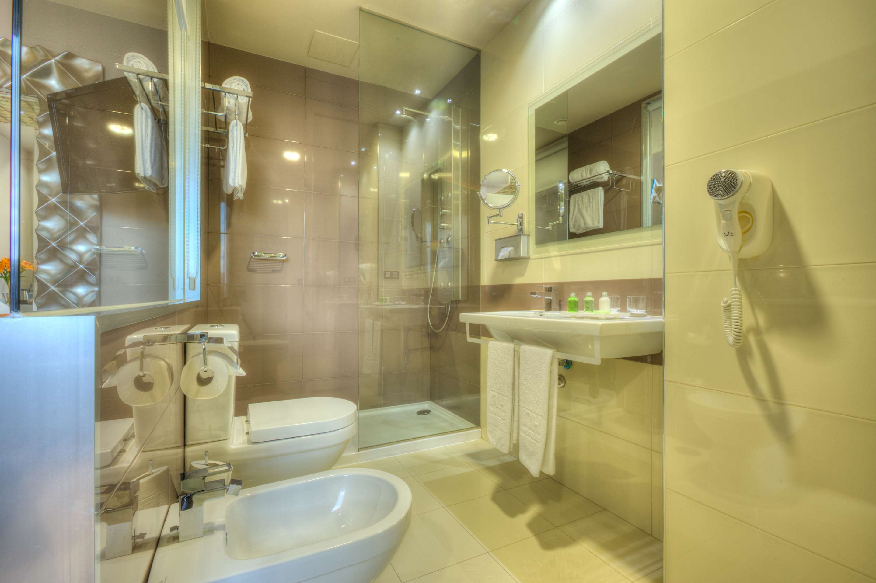 NH OurenseStandard room