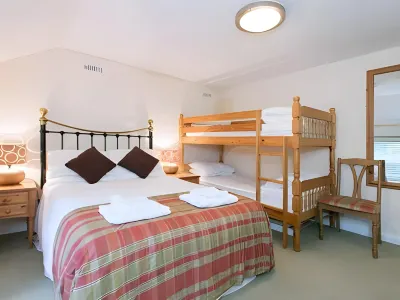The Farmers Arms Hotel di 